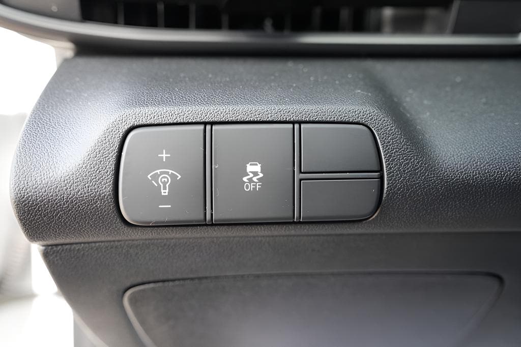 2026 Hyundai Elantra SEL - Photo 23