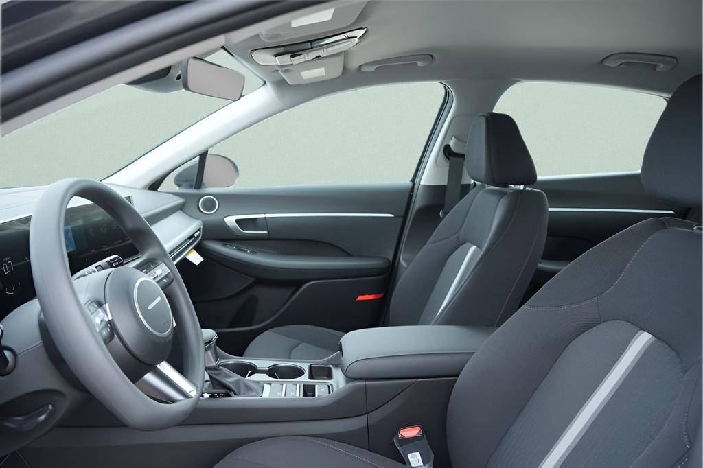 2026 Hyundai Sonata SE - Photo 22