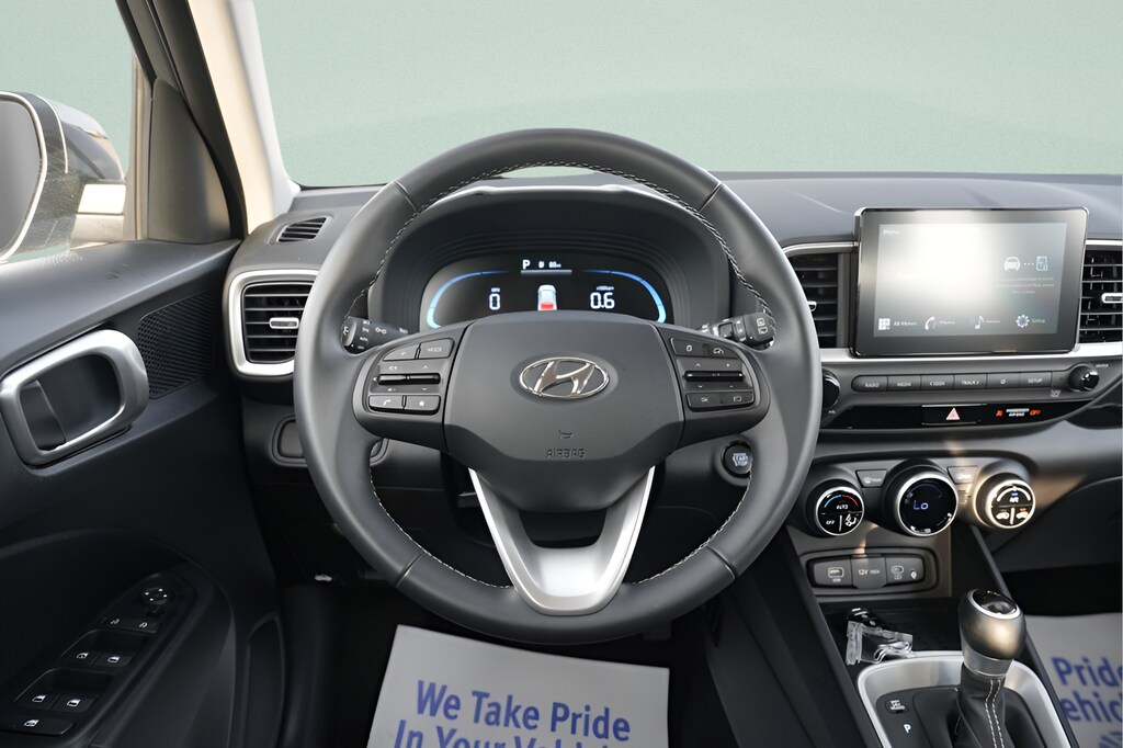 2026 Hyundai Venue SEL - Photo 15