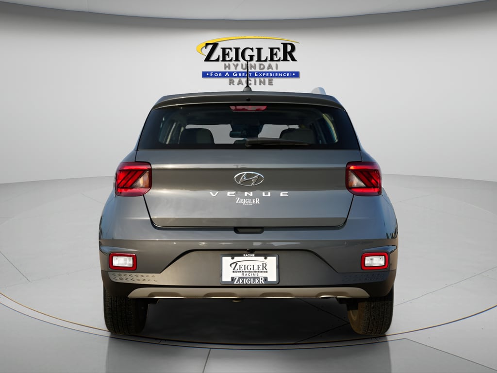 2026 Hyundai Venue SEL - Photo 6
