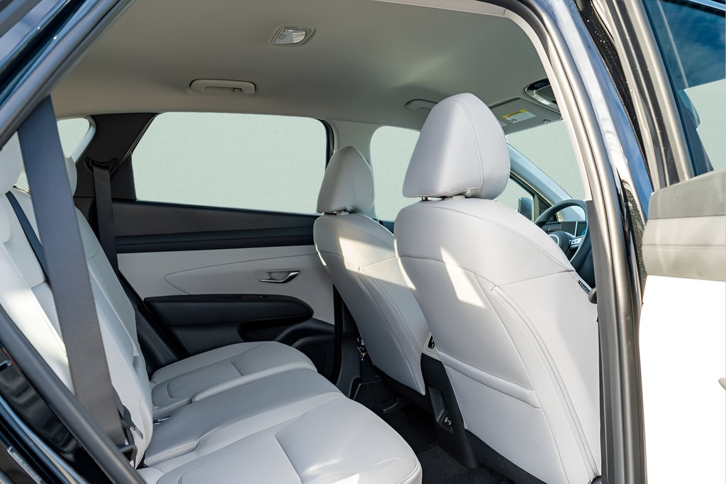 2026 Hyundai Tucson SEL - Photo 13