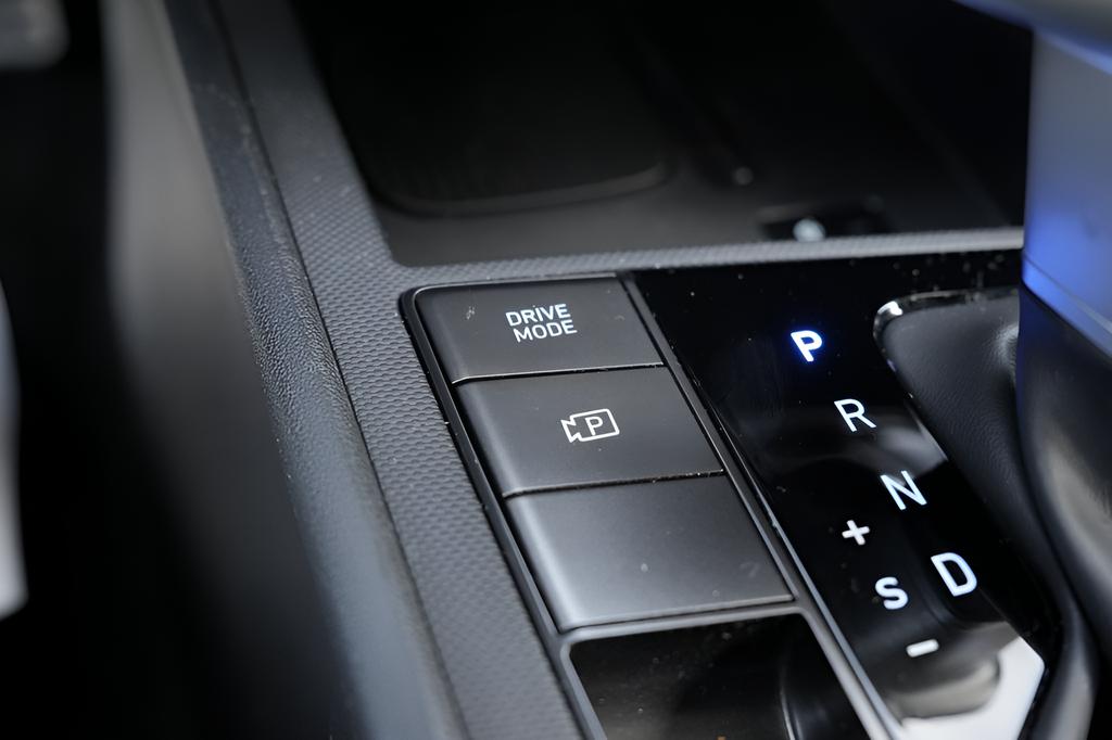 2026 Hyundai Elantra SEL - Photo 30