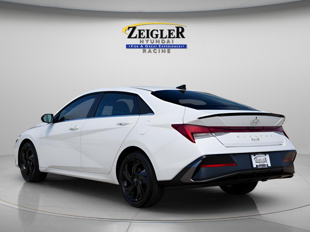 2026 Hyundai Elantra SEL - Photo 5
