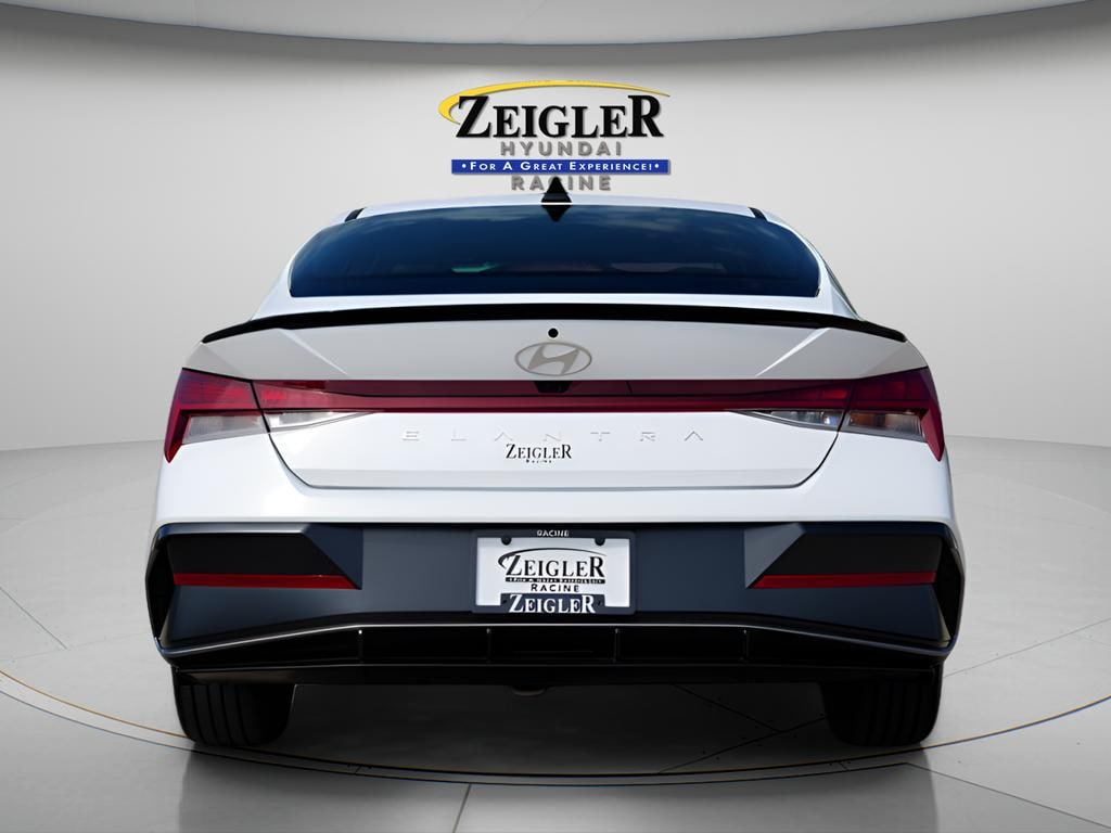 2026 Hyundai Elantra SEL - Photo 6