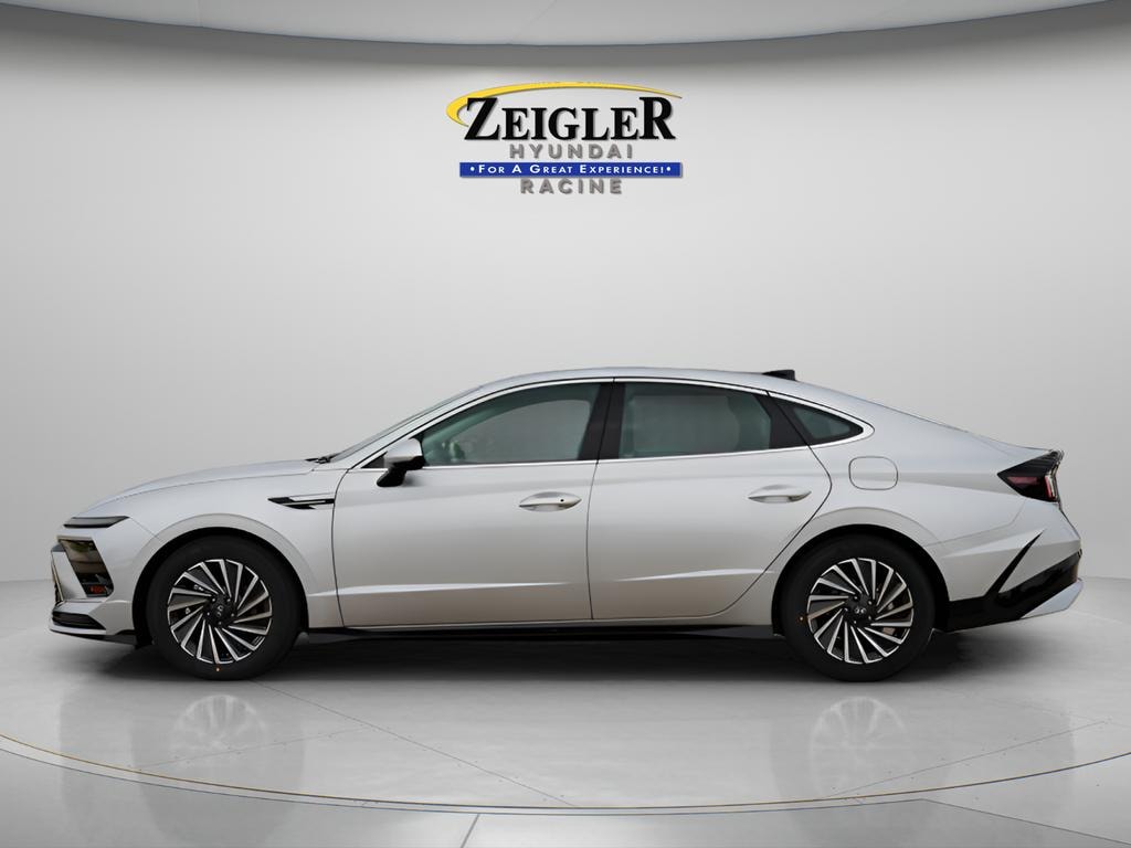 New 2026 Hyundai Sonata Hybrid SEL Sedan