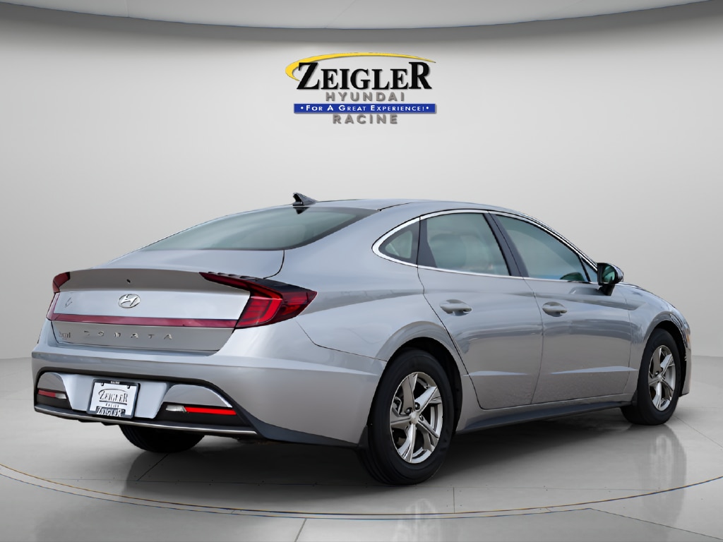 2022 Hyundai Sonata SE - Photo 7