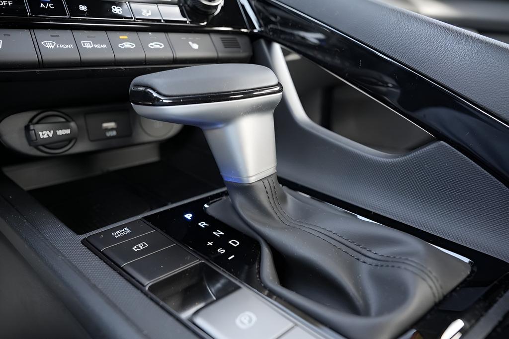 2026 Hyundai Elantra SEL - Photo 28