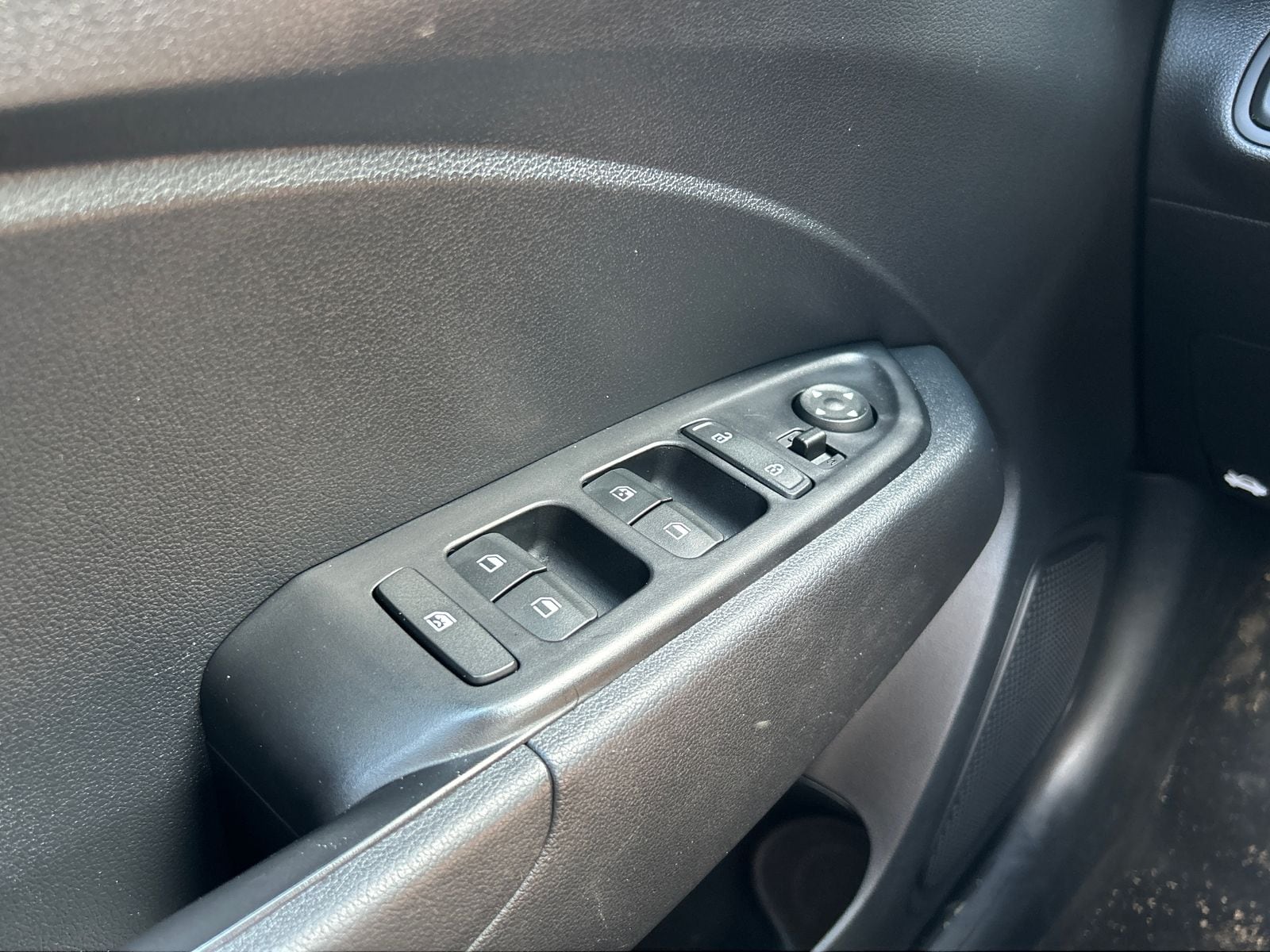 2023 Hyundai Venue SEL - Photo 11