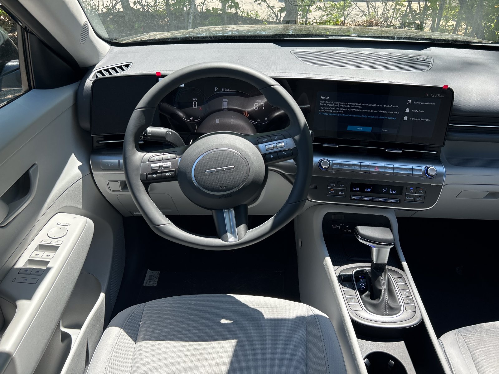 2026 Hyundai Kona Limited - Photo 18