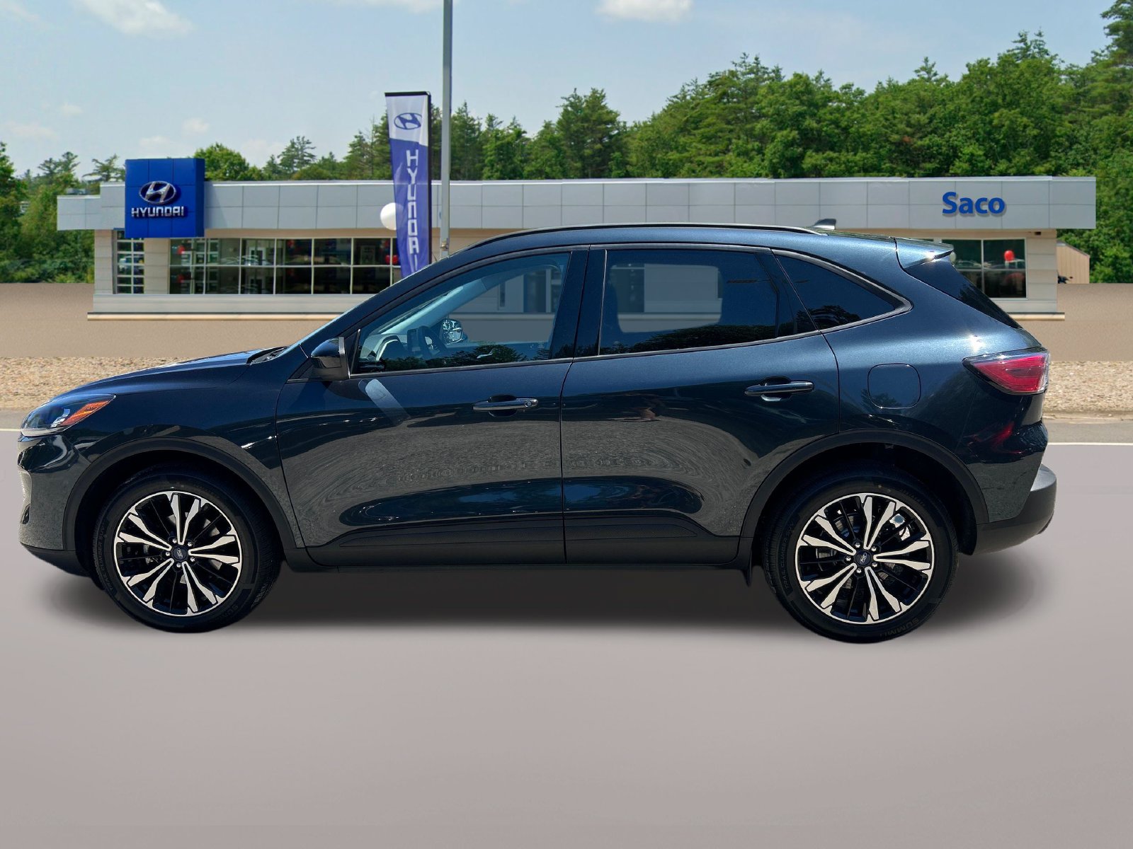 2022 Ford Escape SEL - Photo 9