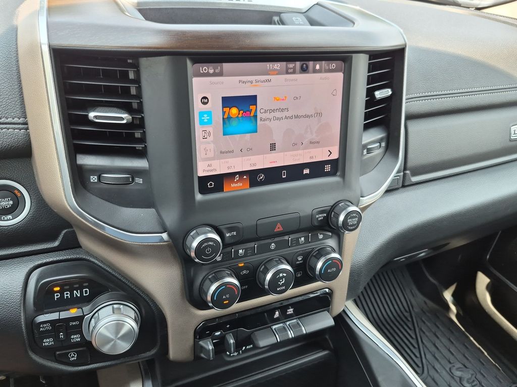 2022 RAM Ram 1500 Pickup Laramie - Photo 14