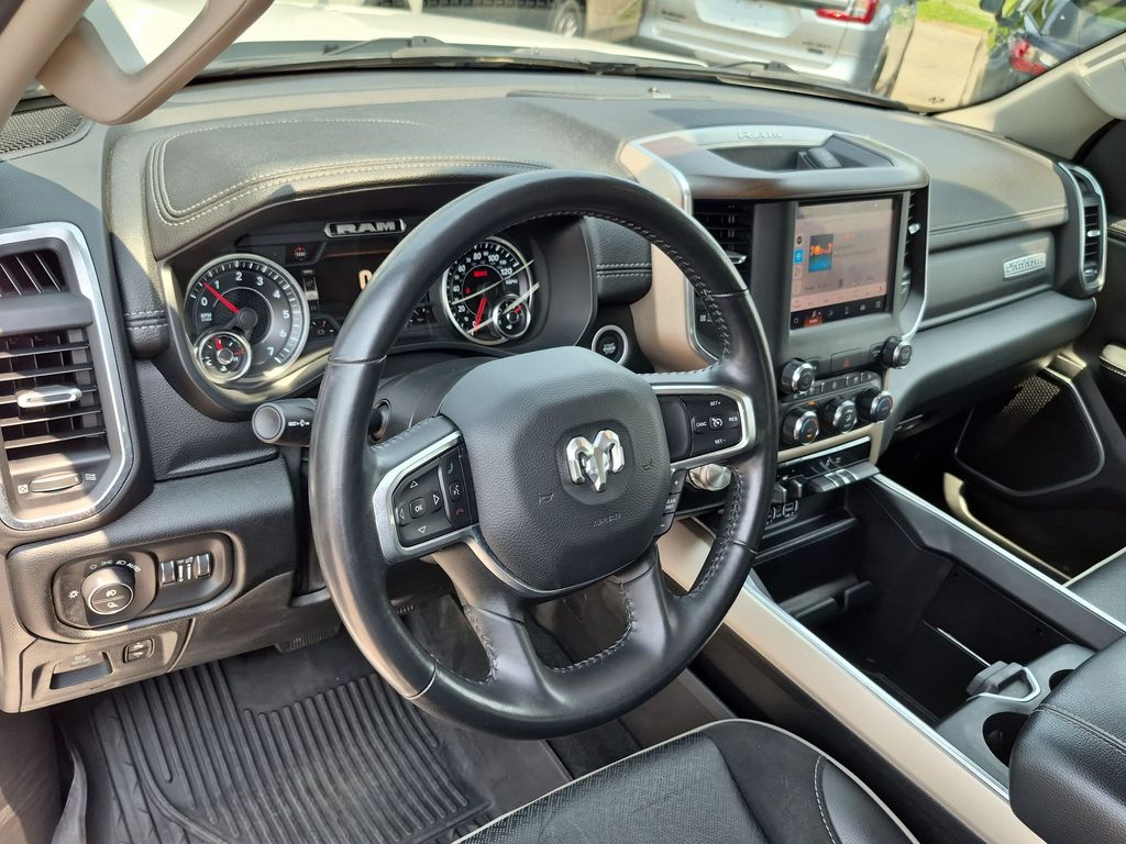 2022 RAM Ram 1500 Pickup Laramie - Photo 10