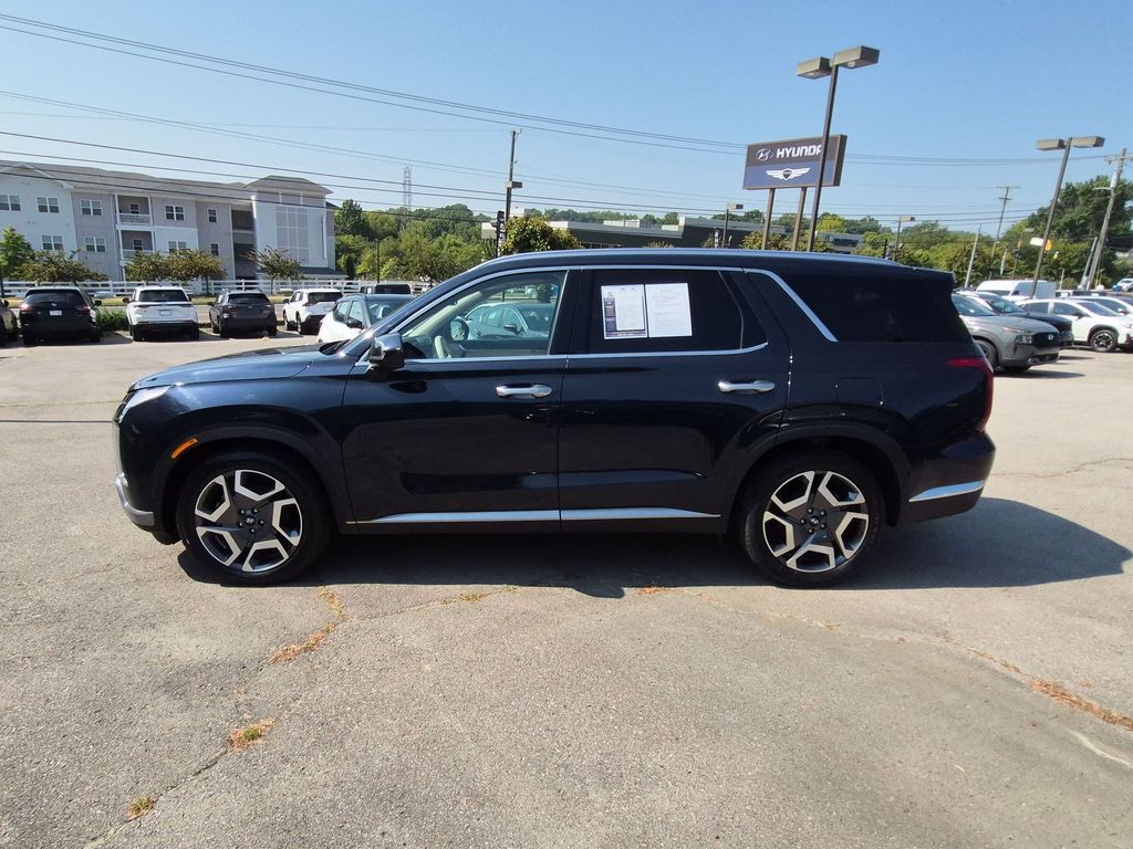2024 Hyundai Palisade Limited - Photo 9