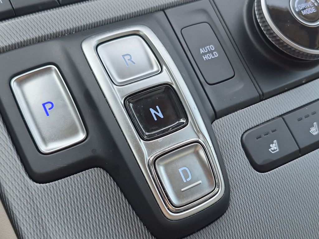 2024 Hyundai Palisade Limited - Photo 12