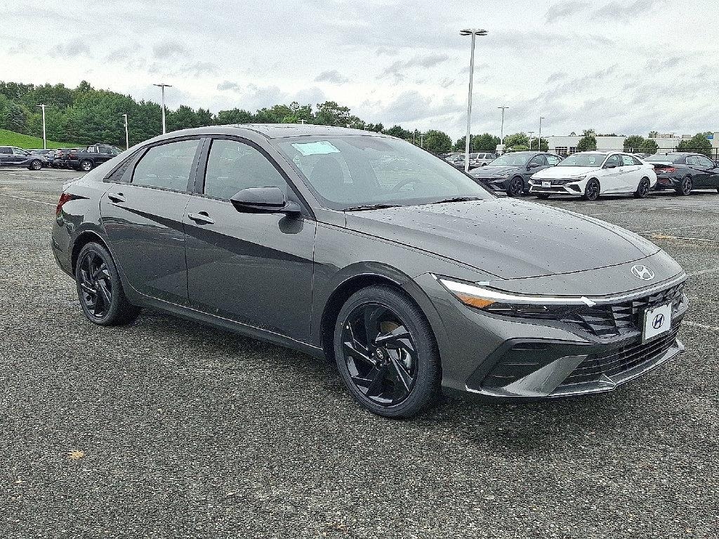 New 2026 Hyundai Elantra SEL Sport Plus Sedan