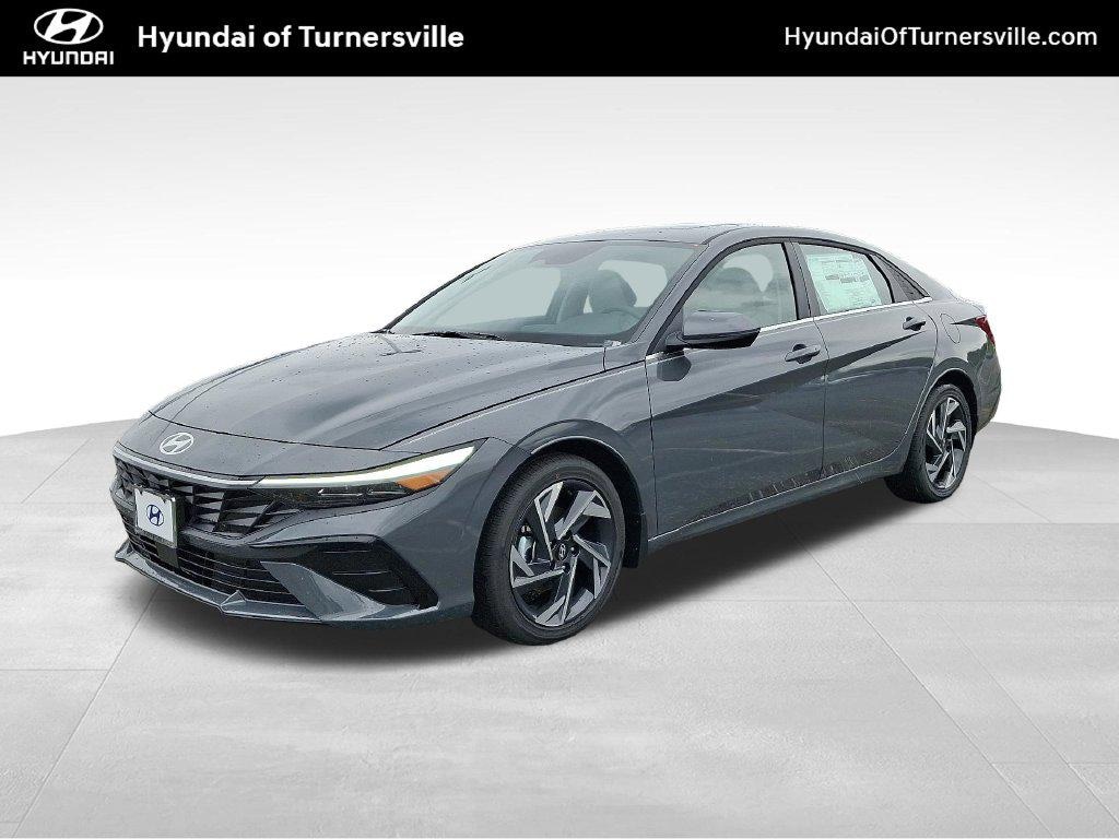 New 2026 Hyundai Elantra Limited Sedan