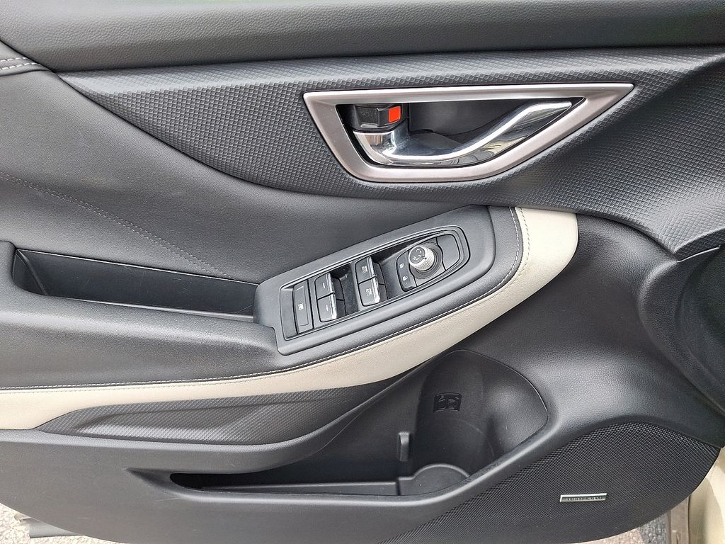 2022 Subaru Forester Limited - Photo 14