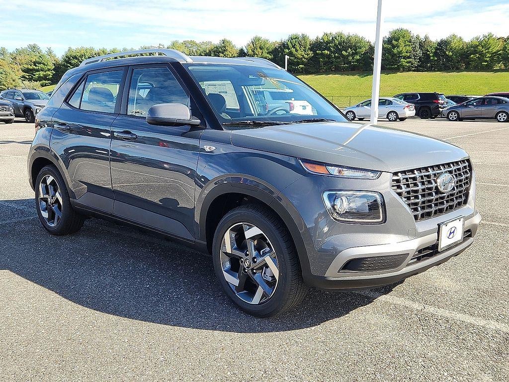 New 2026 Hyundai Venue SEL SUV