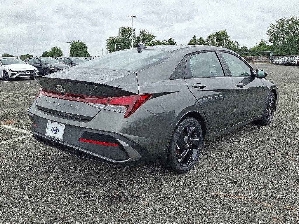 New 2026 Hyundai Elantra SEL Sport Plus Sedan
