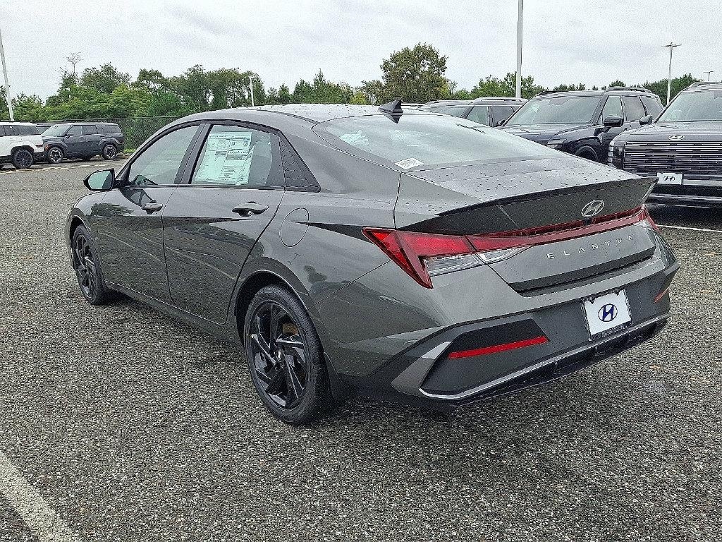 New 2026 Hyundai Elantra SEL Sport Plus Sedan
