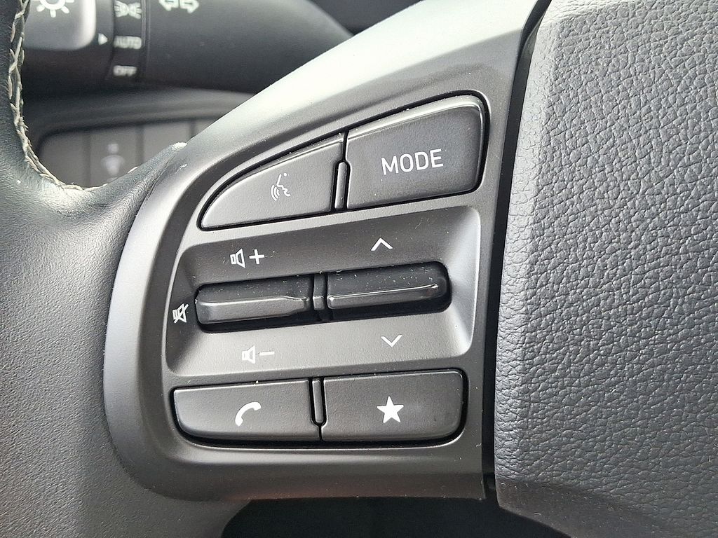 2023 Hyundai Venue SEL - Photo 22