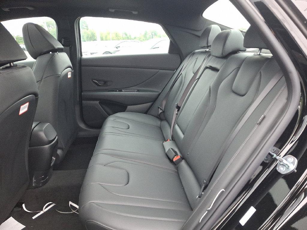 New 2026 Hyundai Elantra SEL Sport Sedan