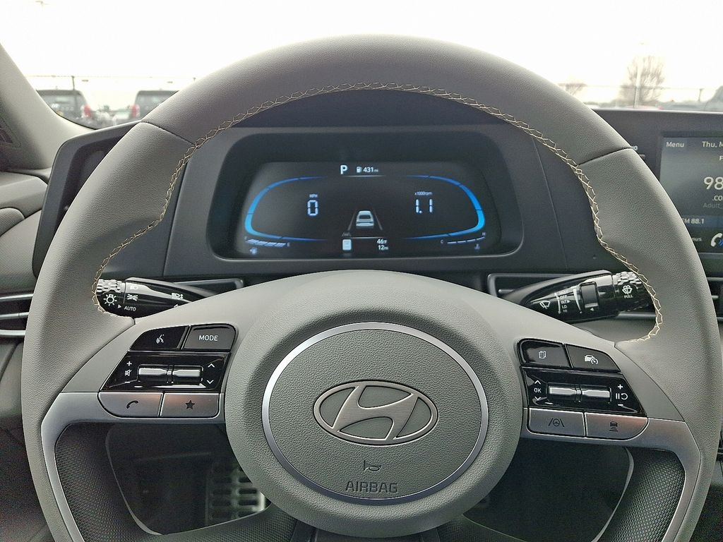 2026 Hyundai Elantra SEL - Photo 9