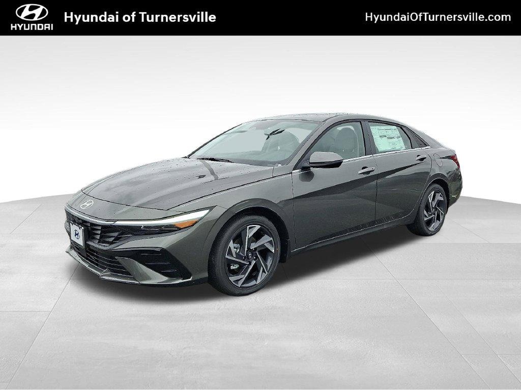 New 2026 Hyundai Elantra Limited Sedan