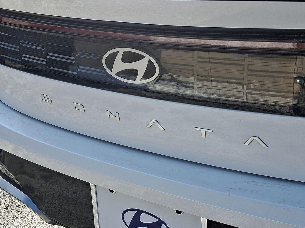 2026 Hyundai Sonata SEL - Photo 11