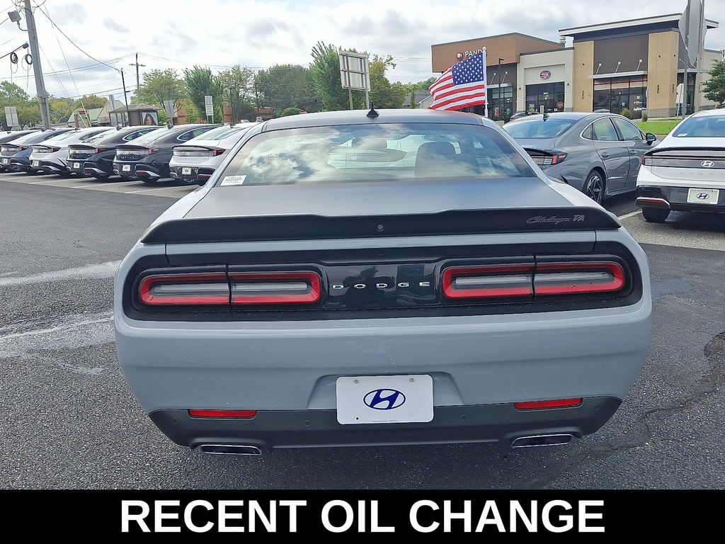 2021 Dodge Challenger R/T - Photo 5