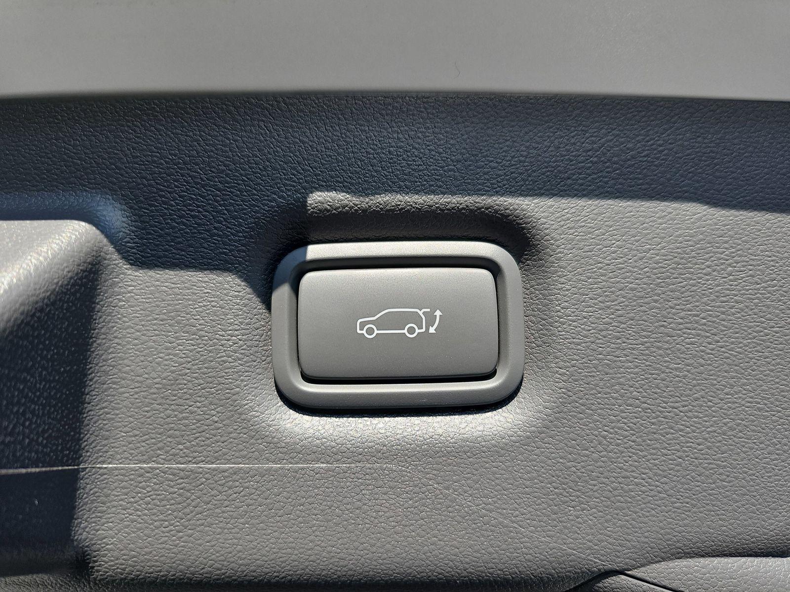 2026 Hyundai IONIQ 5 SEL - Photo 13