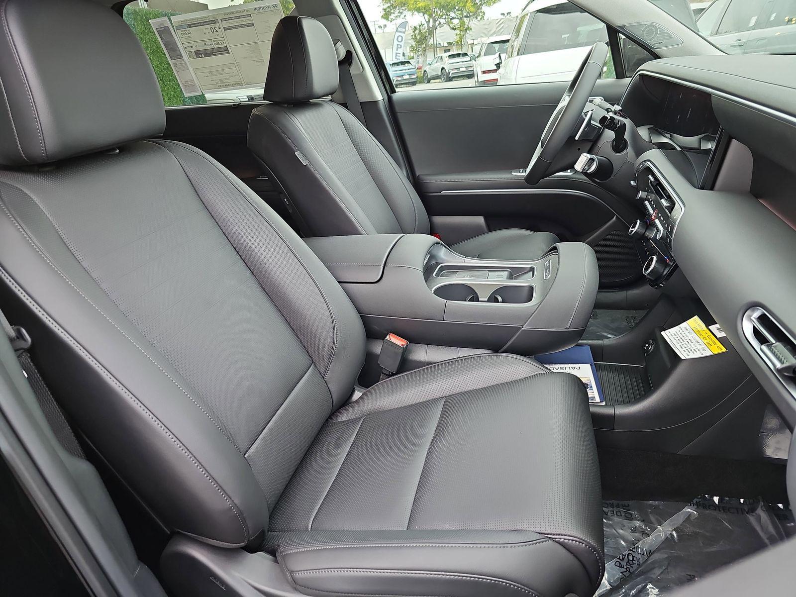 2026 Hyundai Palisade Limited - Photo 9