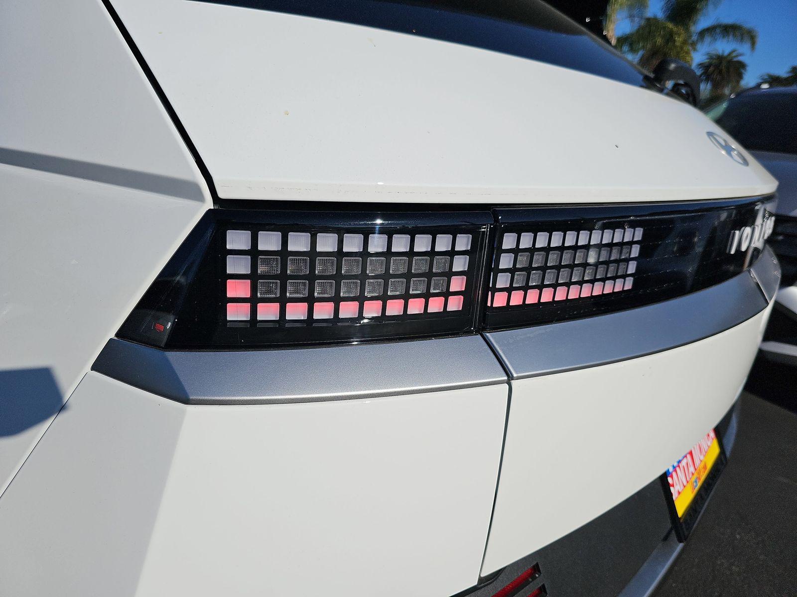 2026 Hyundai IONIQ 5 SEL - Photo 40