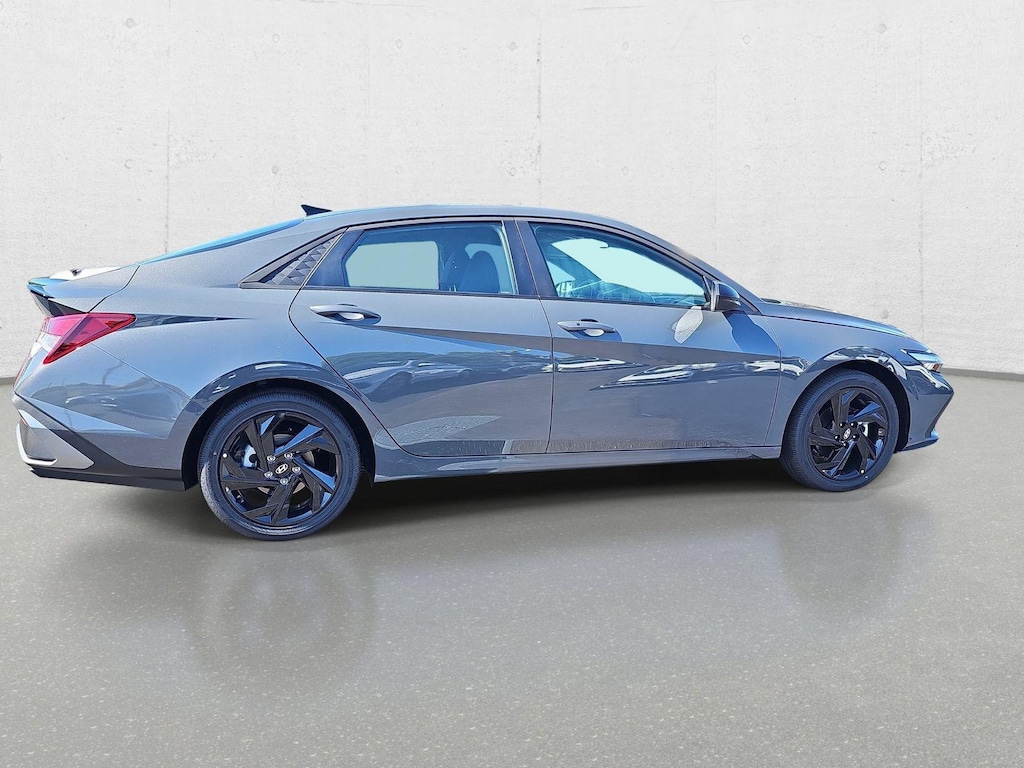 New 2026 Hyundai Elantra SEL Sport Sedan