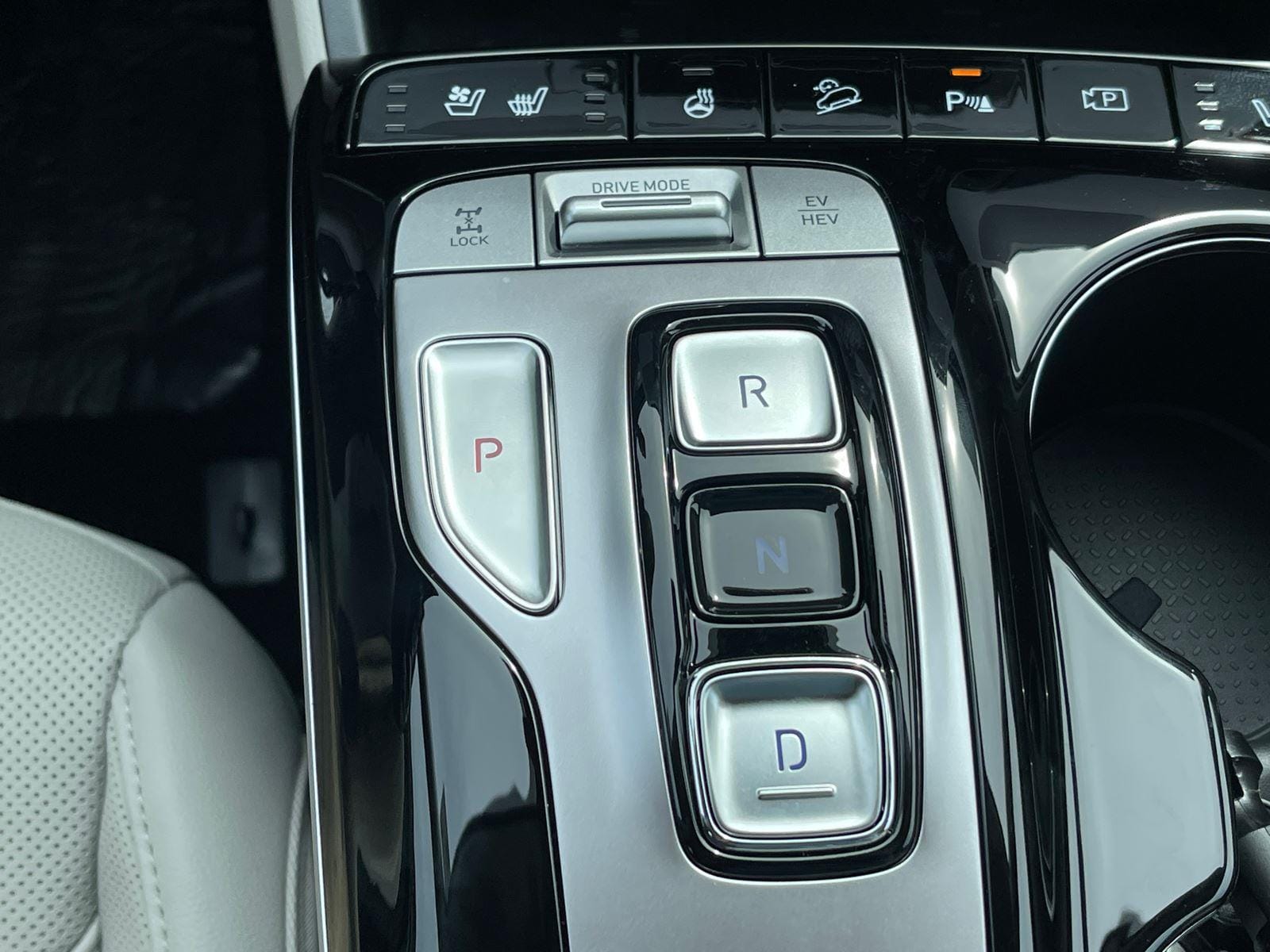 2024 Hyundai Tucson Limited - Photo 24