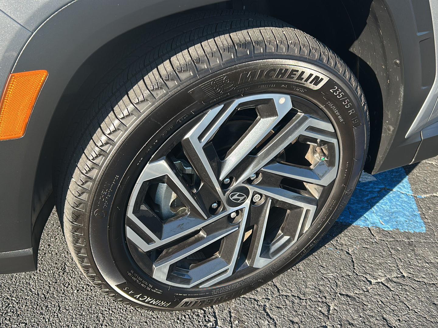 Certified 2025 Hyundai Tucson Limited SUV
