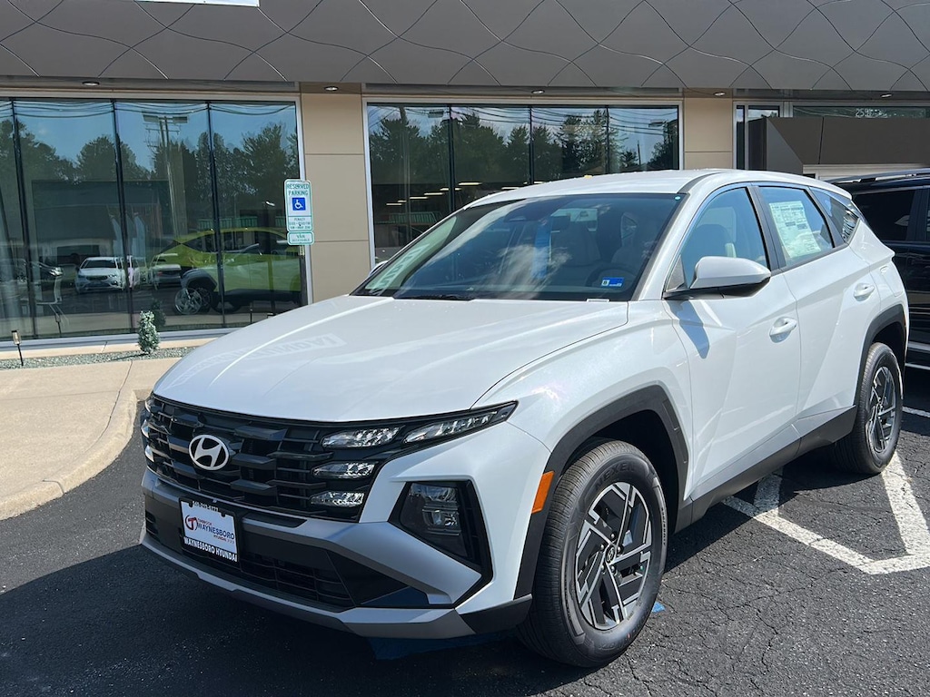 New 2026 Hyundai Tucson Hybrid Blue SUV