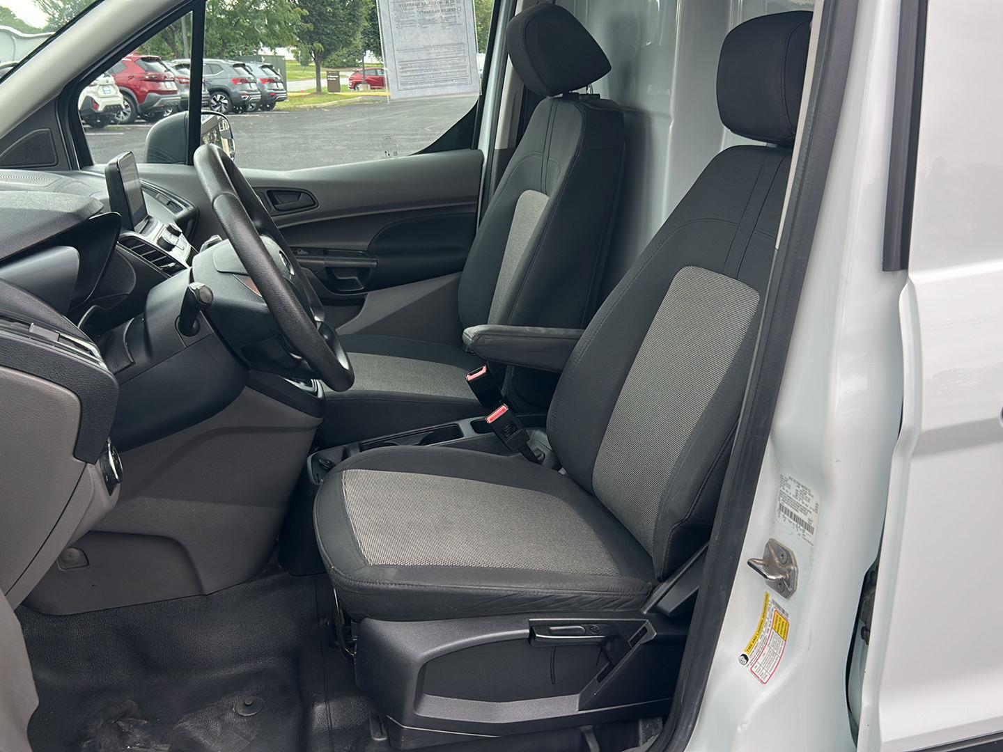 2022 Ford Transit Connect XL - Photo 13