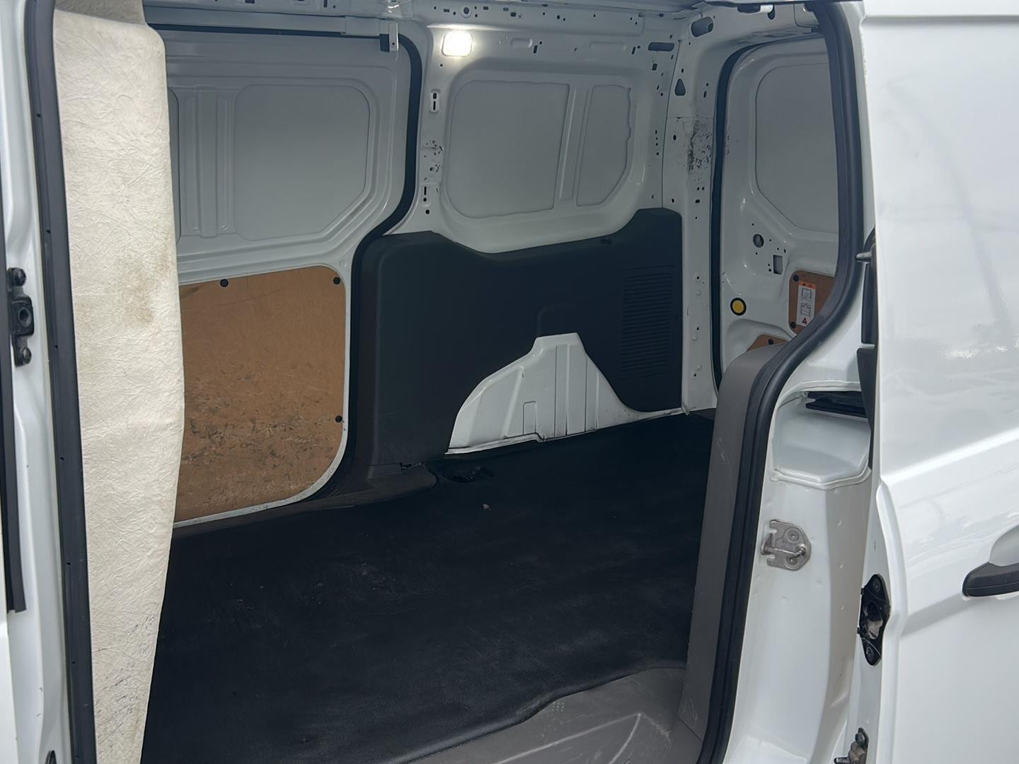 2022 Ford Transit Connect XL - Photo 14