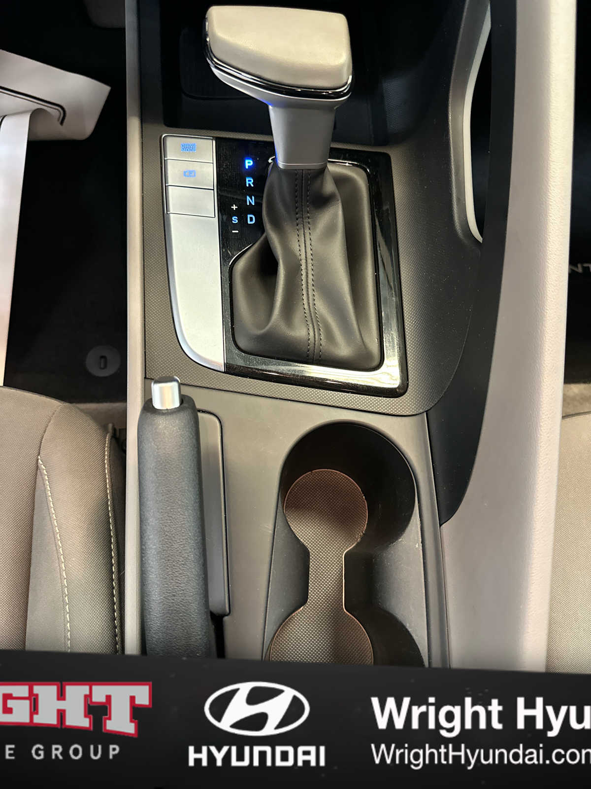 2025 Hyundai Elantra SEL - Photo 25