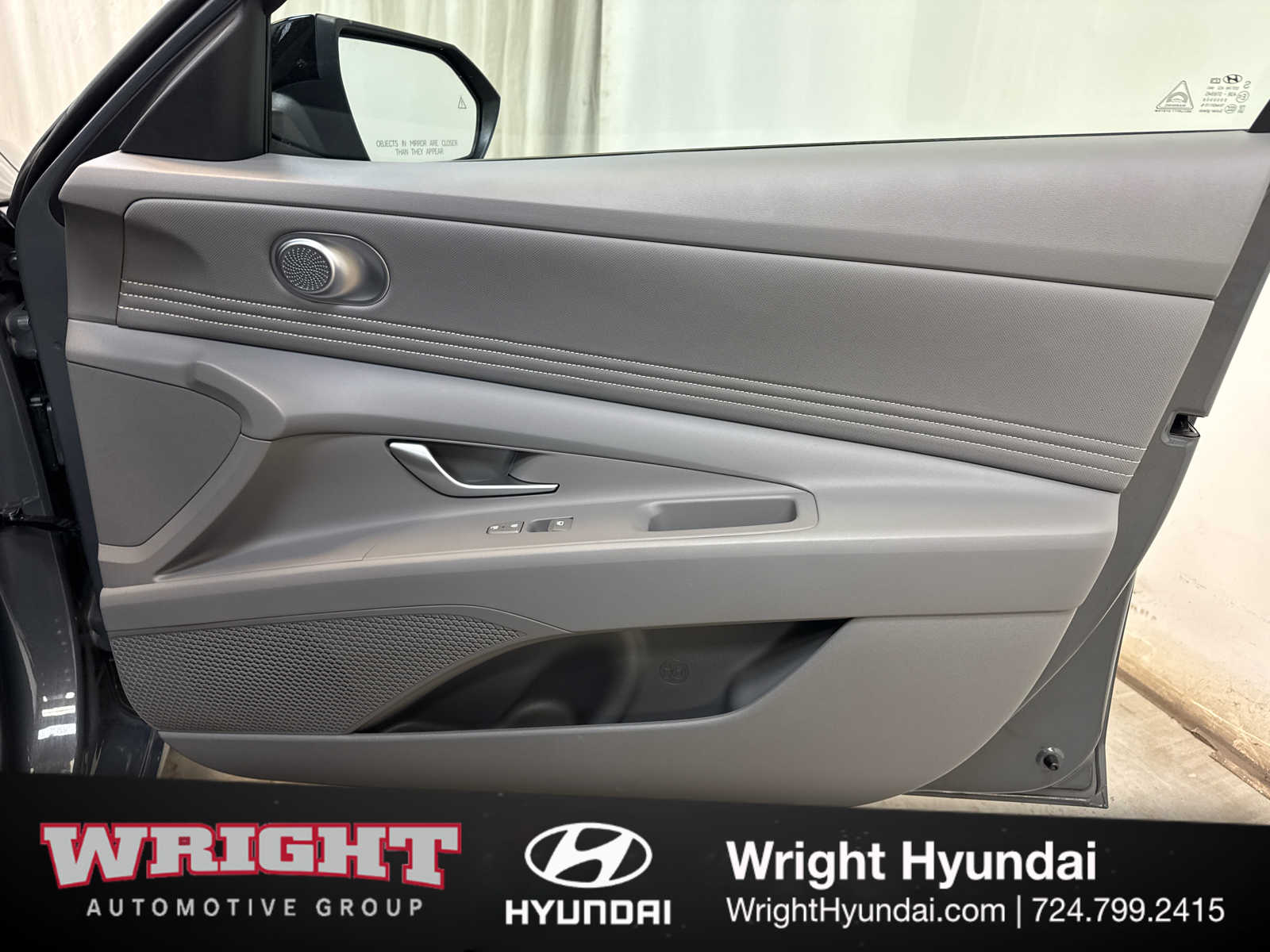 2025 Hyundai Elantra SEL - Photo 17