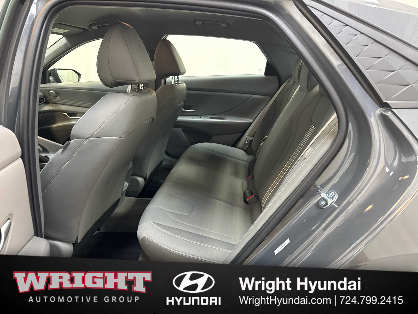 2025 Hyundai Elantra SEL - Photo 13