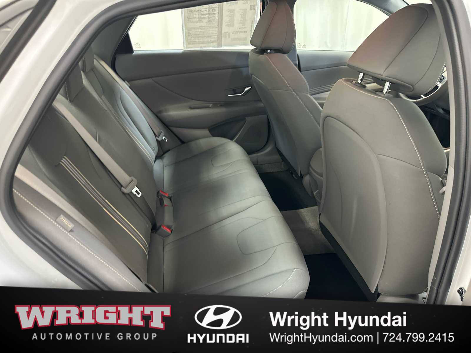 2025 Hyundai Elantra SEL - Photo 16