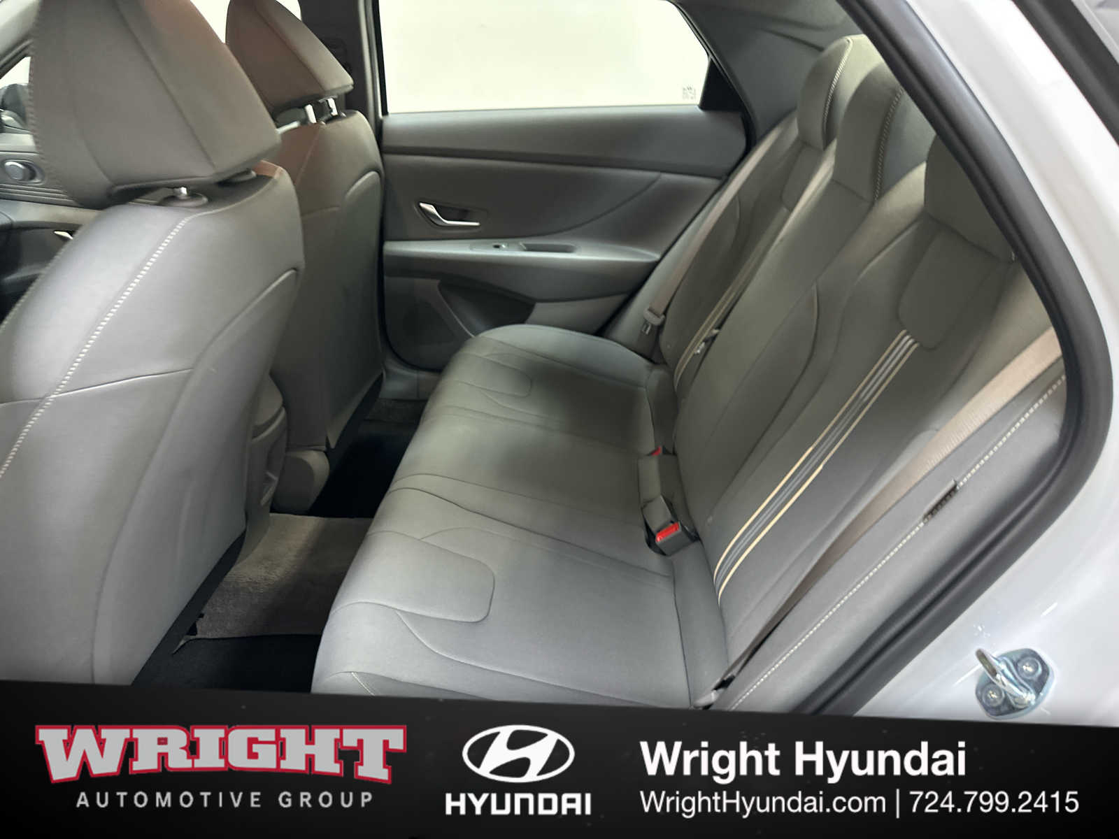 2025 Hyundai Elantra SEL - Photo 13