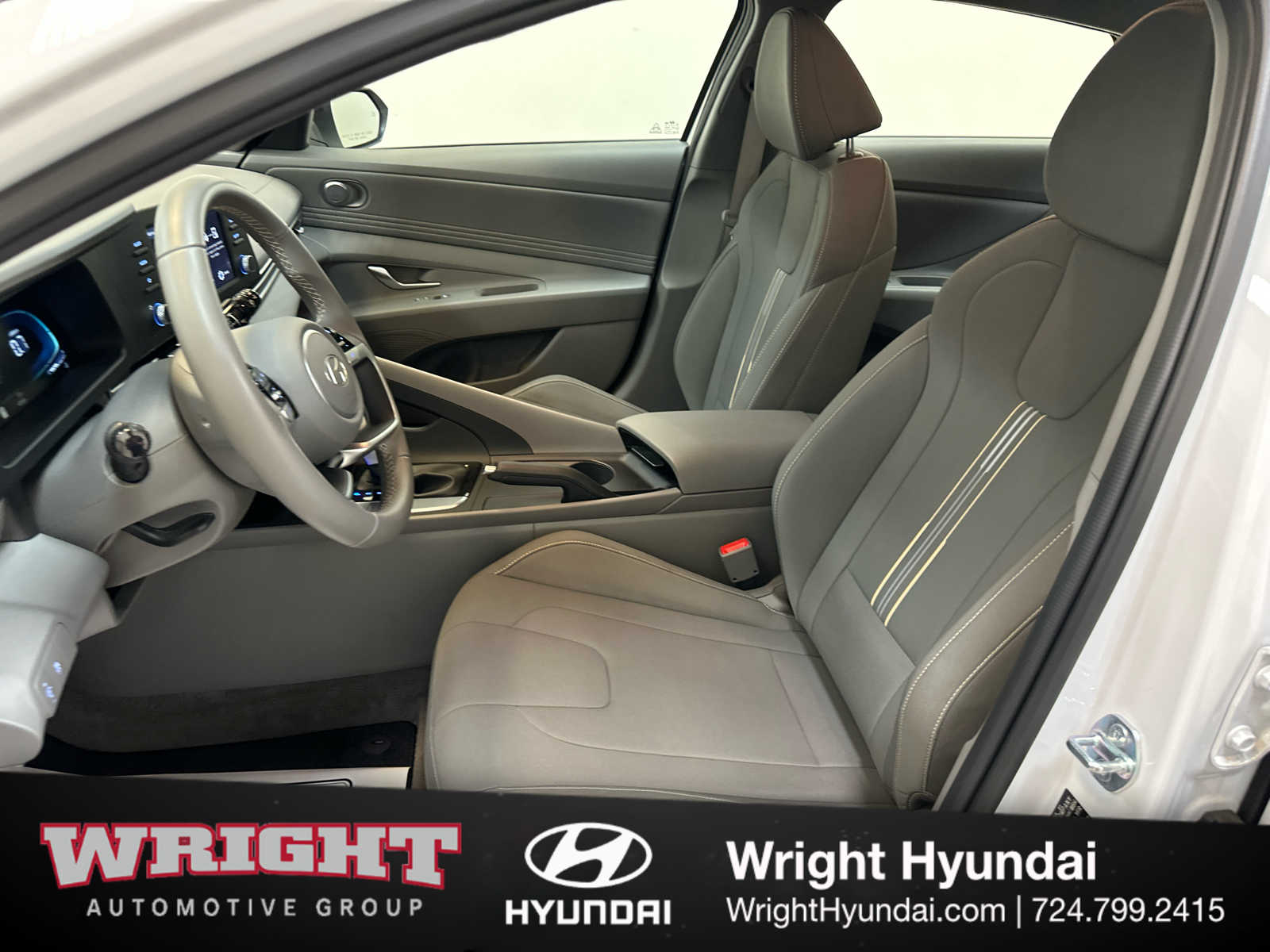 2025 Hyundai Elantra SEL - Photo 11