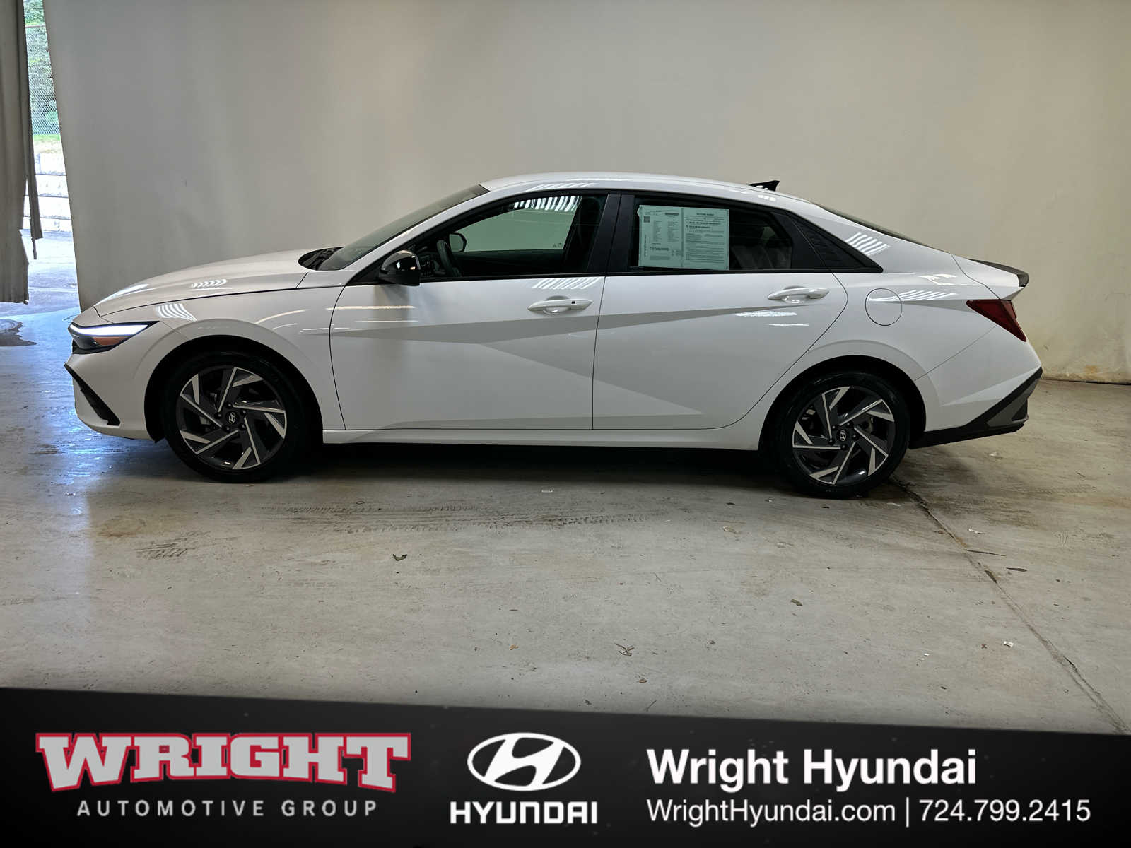 2025 Hyundai Elantra SEL - Photo 7