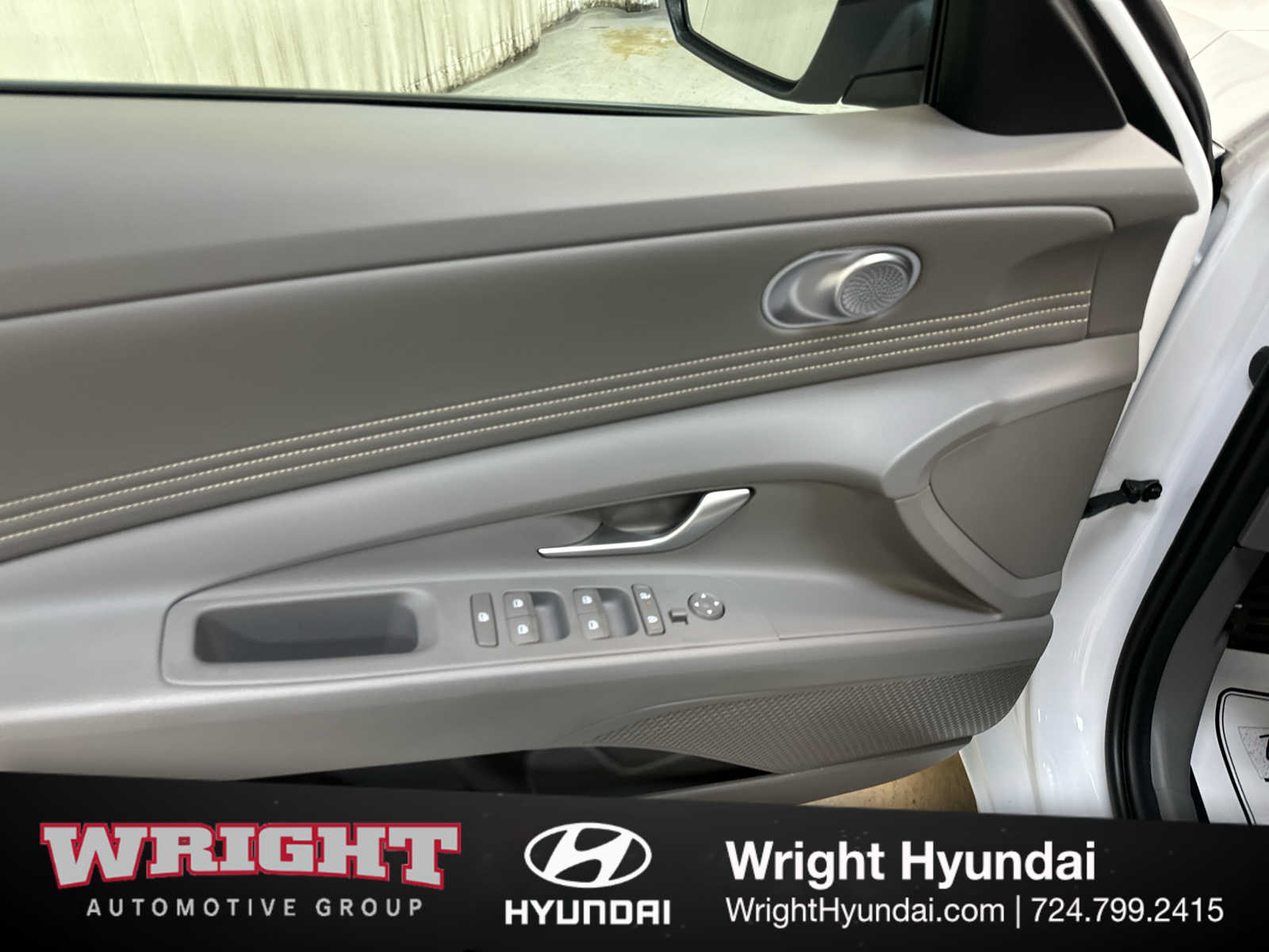 2025 Hyundai Elantra SEL - Photo 10