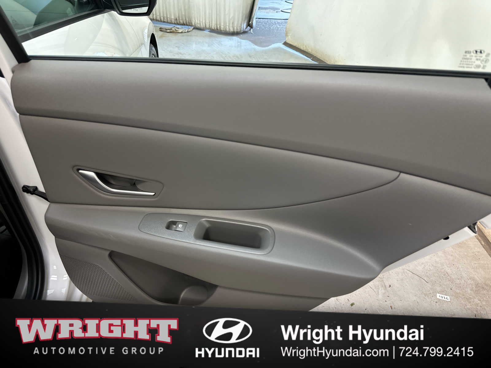 2025 Hyundai Elantra SEL - Photo 15