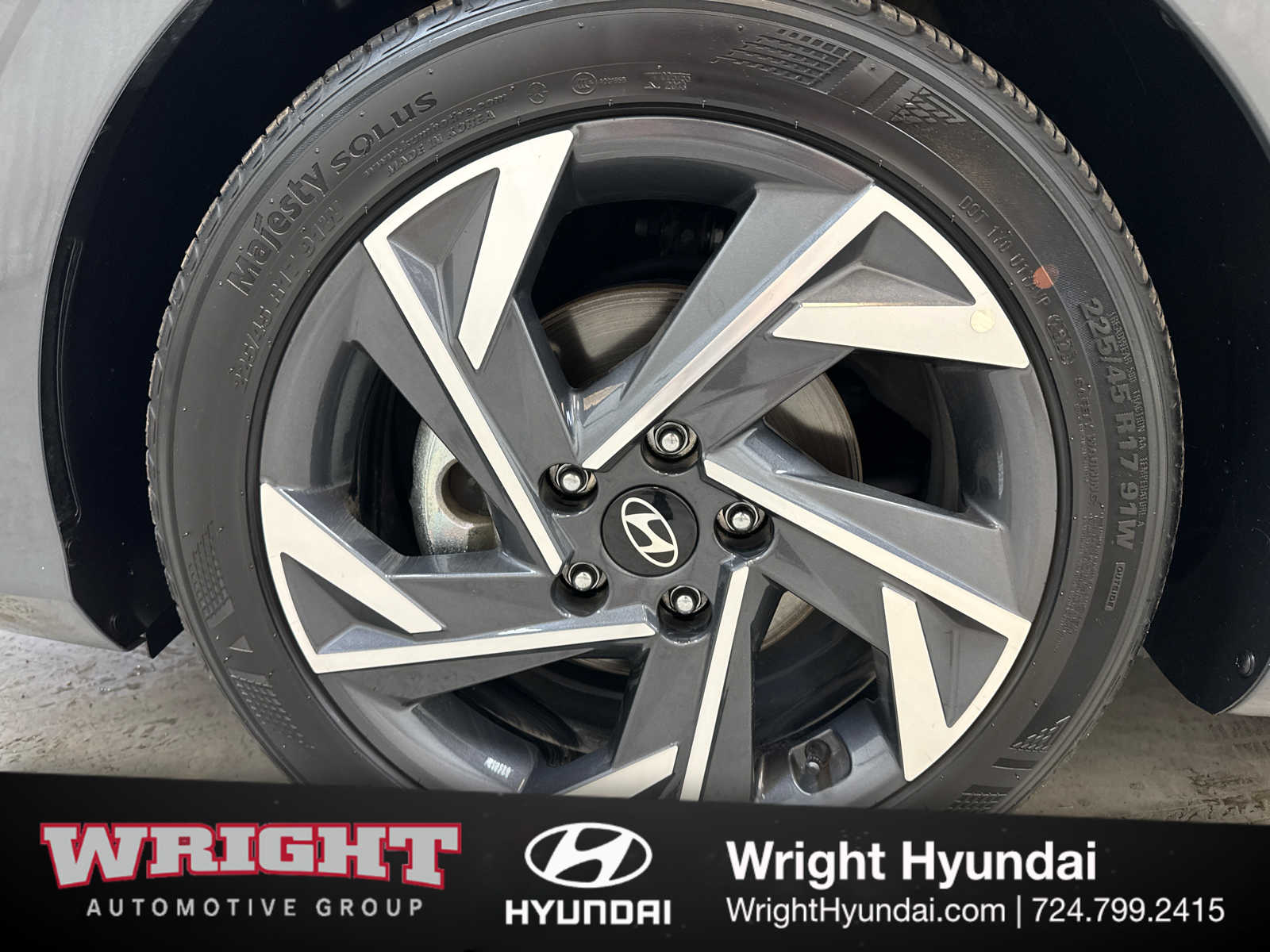 2025 Hyundai Elantra SEL - Photo 8