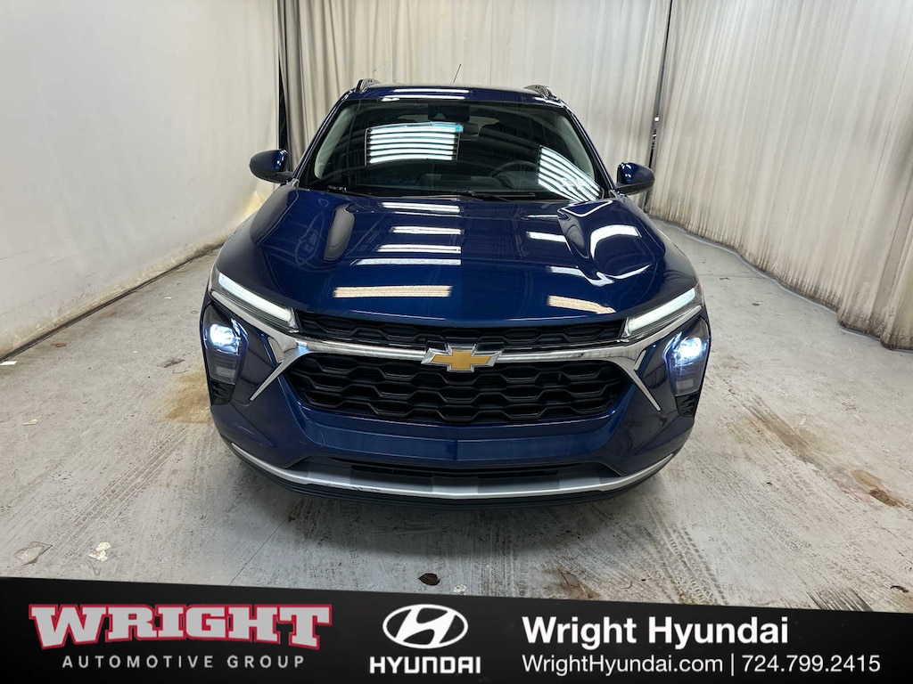 Used 2024 Chevrolet Trax LT SUV